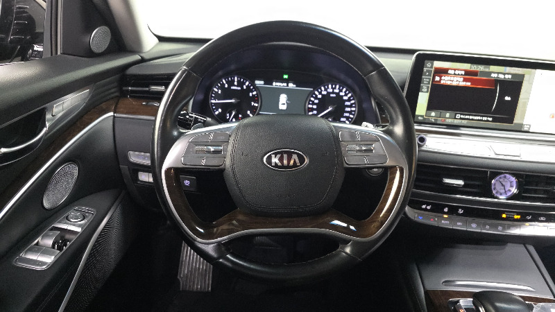 car KIA K9 id353097 photo #13