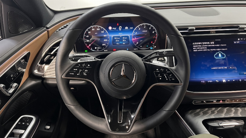 car Mercedes E-Class id353228 photo #11