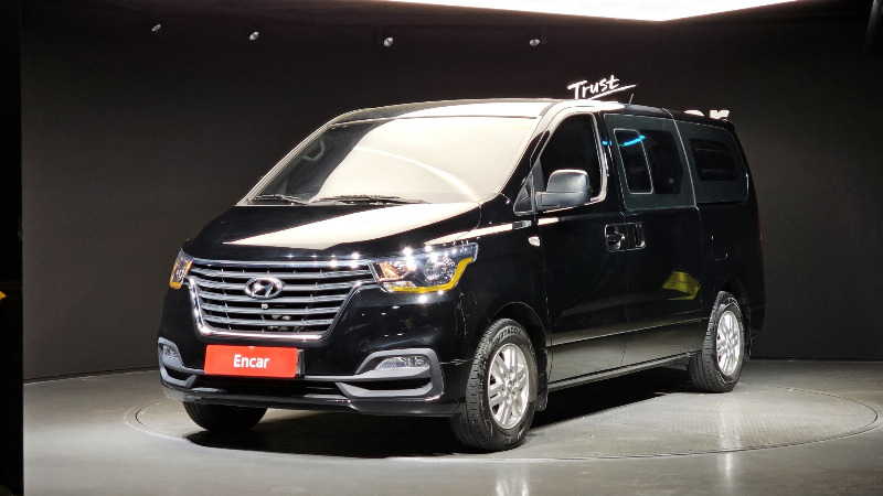 car Hyundai Grand Starex id353301 main photo