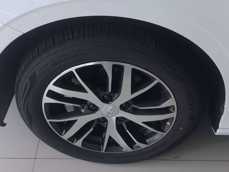 car Geely Emgrand id353342 photo #7