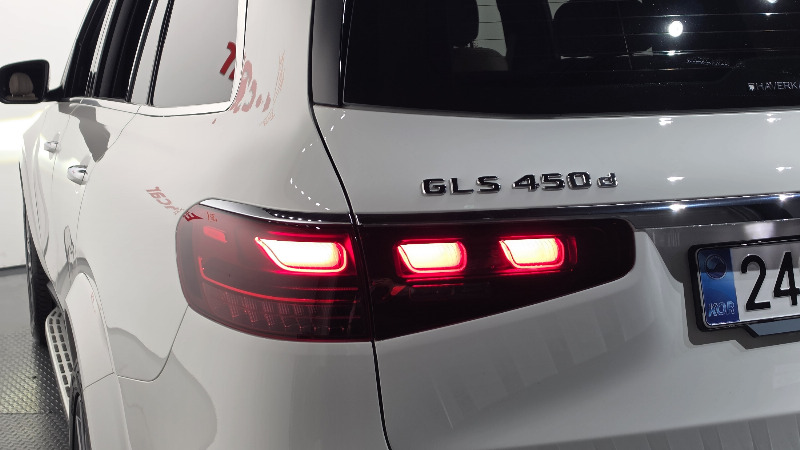 car Mercedes GLS-Class id353386 photo #23