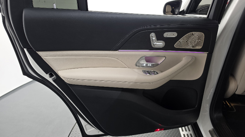 car Mercedes GLS-Class id353386 photo #25