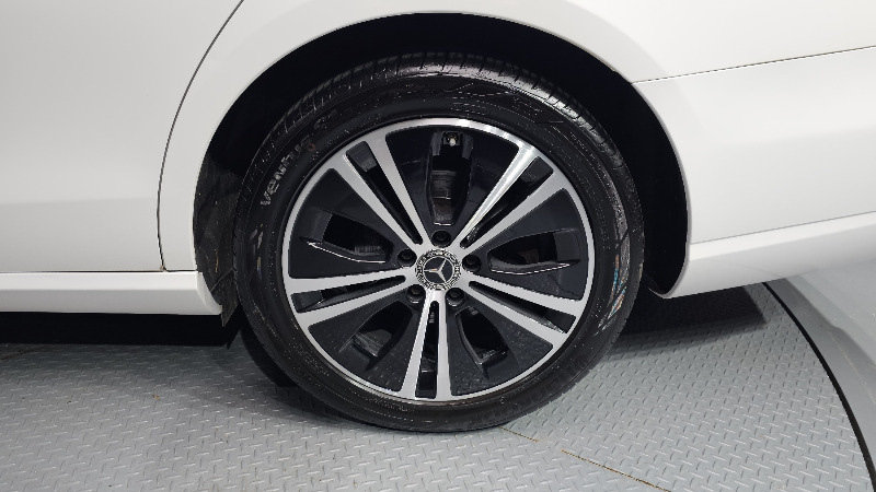 car Mercedes E-Class id353519 photo #21
