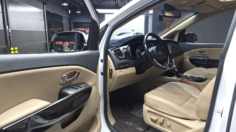 car KIA Carnival id353532 photo #10