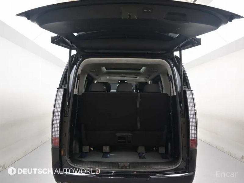 car Hyundai Staria id353565 photo #19