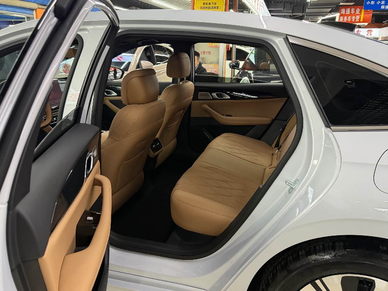 car Geely Galaxy A7 id353739 photo #8