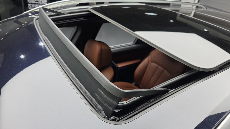 car BMW X7 id353777 photo #17