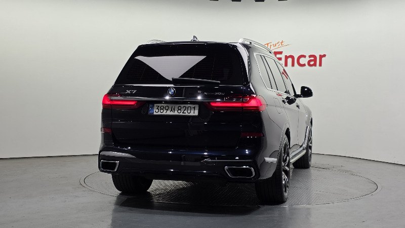 car BMW X7 id353777 photo #4