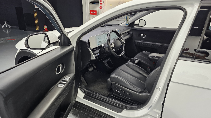 car Hyundai IONIQ 5 id353921 photo #10