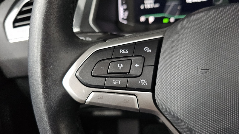 car Volkswagen Tiguan id353976 photo #19