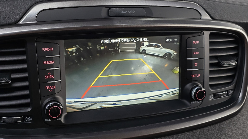 car KIA Sorento id354345 photo #16