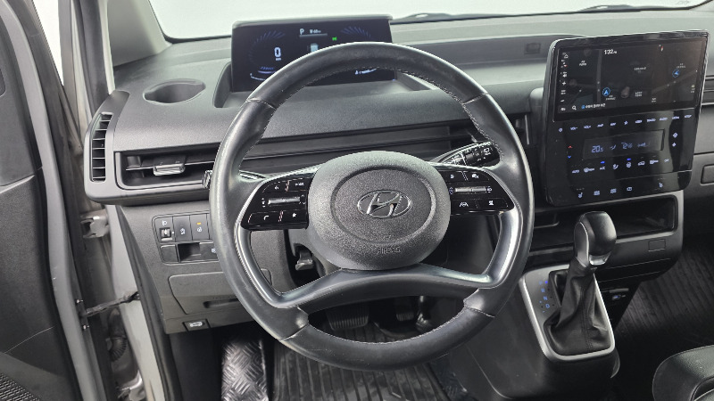 car Hyundai Staria id354418 photo #15