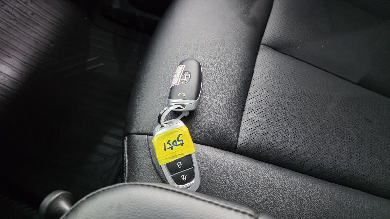 car Hyundai Staria id354418 photo #17