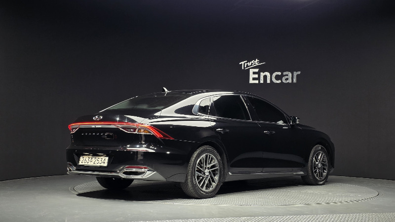 car Hyundai Grandeur id354419 photo #2