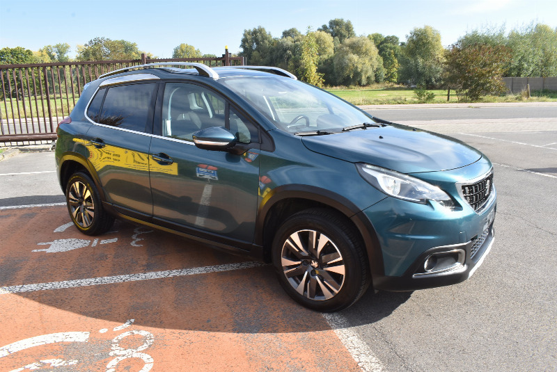 car Peugeot 2008 id354593 main photo