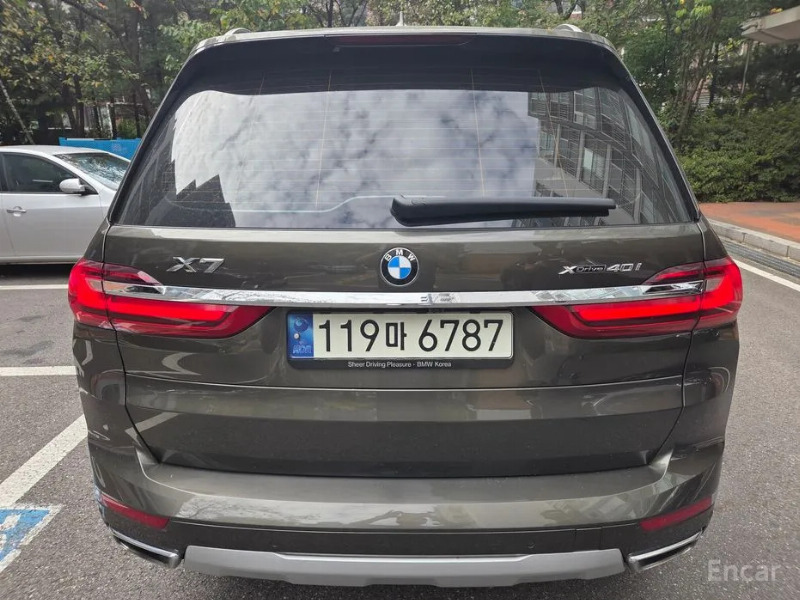 car BMW X7 id354780 photo #2