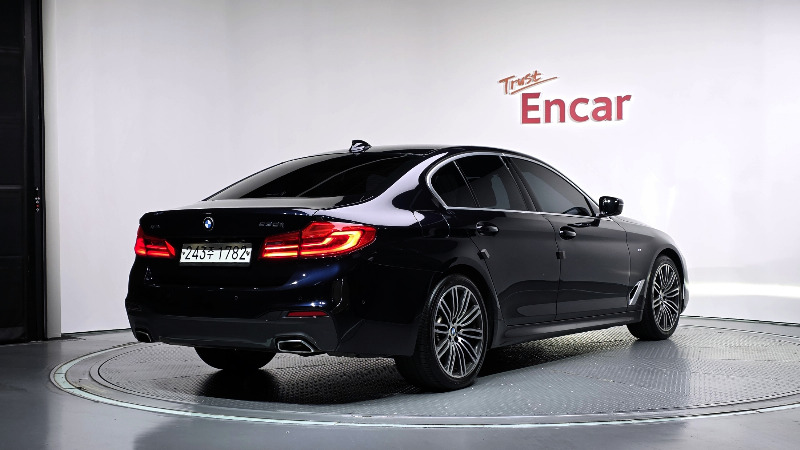 car BMW 5 Series id354860 photo #2