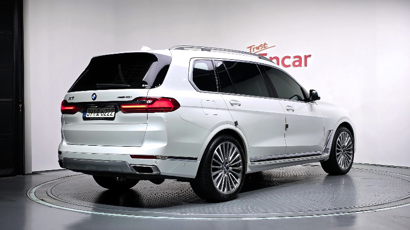 car BMW X7 id354867 photo #2