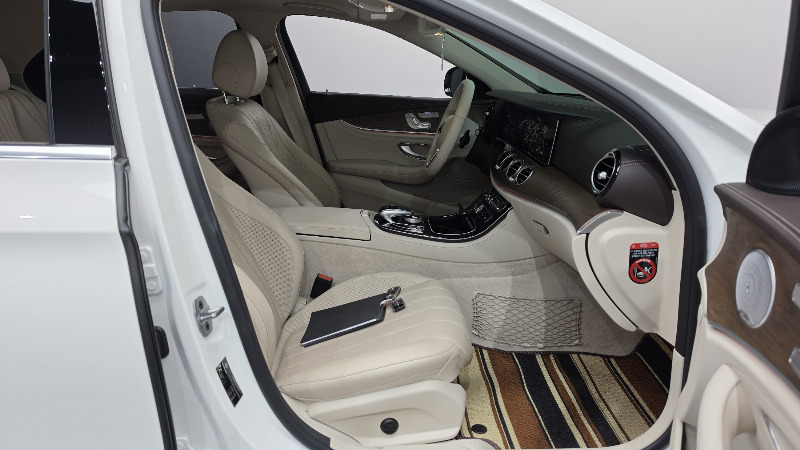 car Mercedes E-Class id354971 photo #26