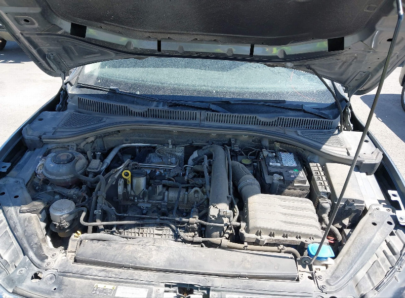 car Volkswagen Jetta id355078 photo #10