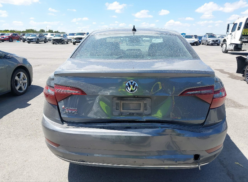 car Volkswagen Jetta id355078 photo #6