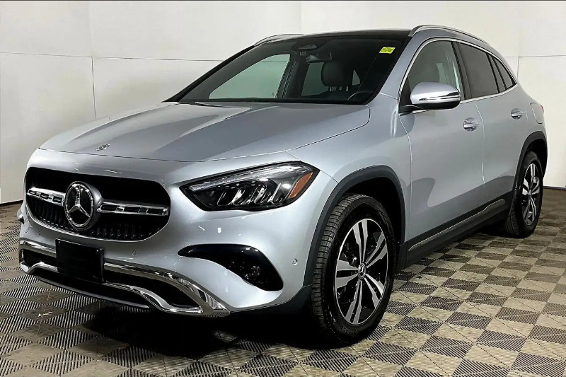 car Mercedes GLA id355329 main photo