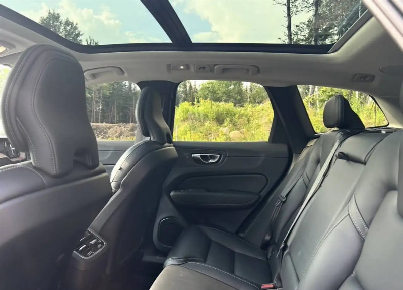 car Volvo XC60 id355849 photo #10