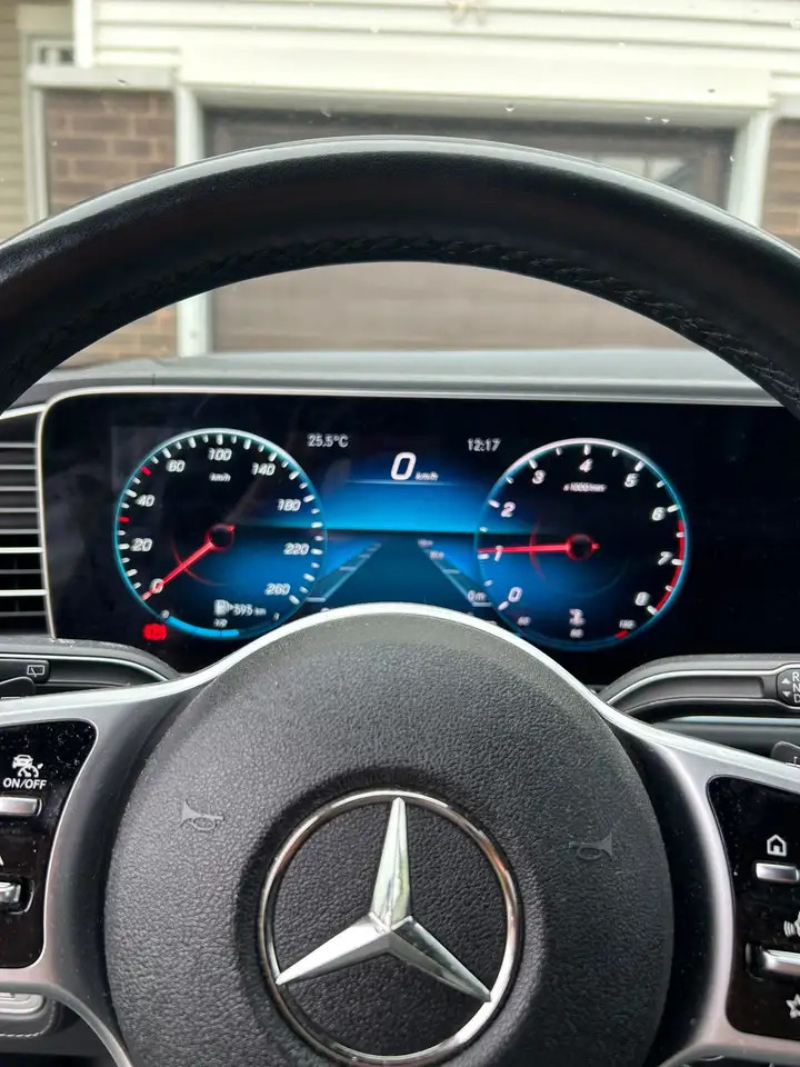 car Mercedes GLE id356628 main photo