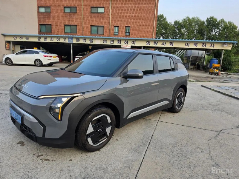car KIA EV3 id357675 main photo