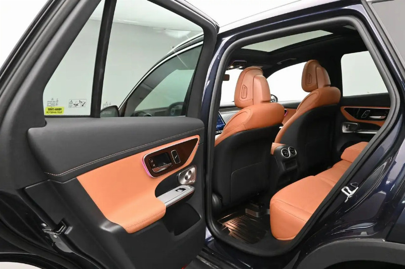 car Mercedes GLC id357933 photo #18