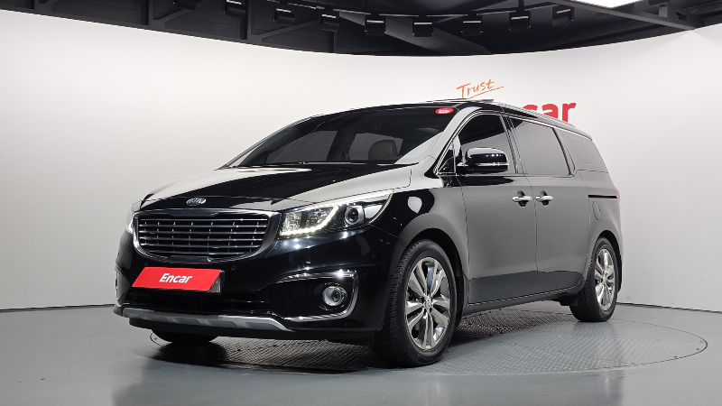 car KIA Carnival id357985 main photo
