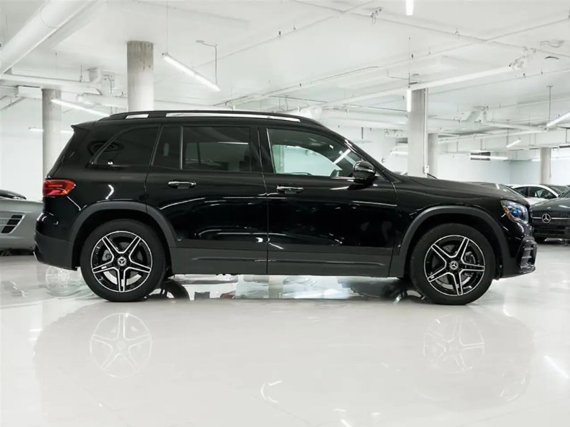 car Mercedes GLB id358034 photo #3