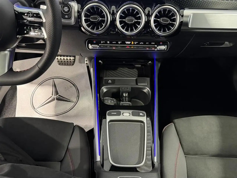 car Mercedes GLB id358149 photo #14