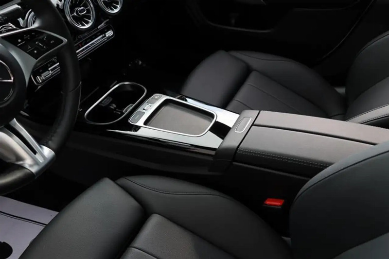 car Mercedes CLA id358230 photo #8