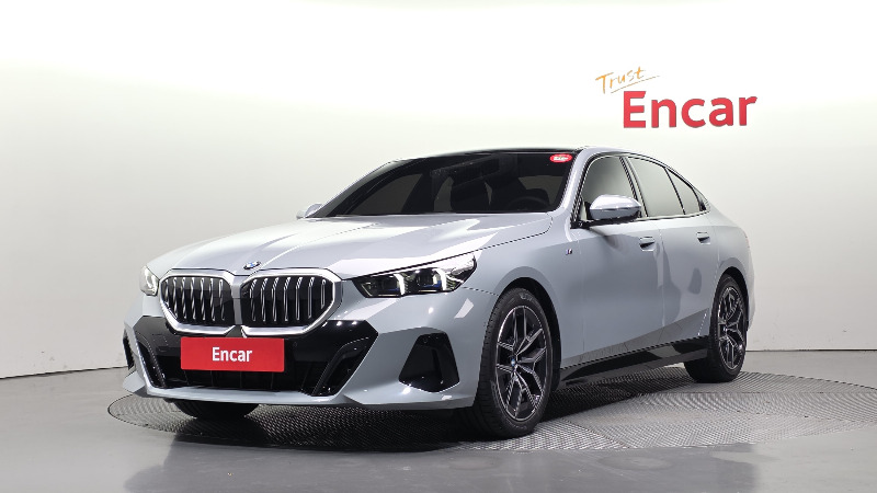 car BMW 5 Series id358300 main photo