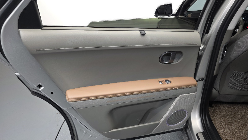 car Hyundai IONIQ 5 id358382 photo #25