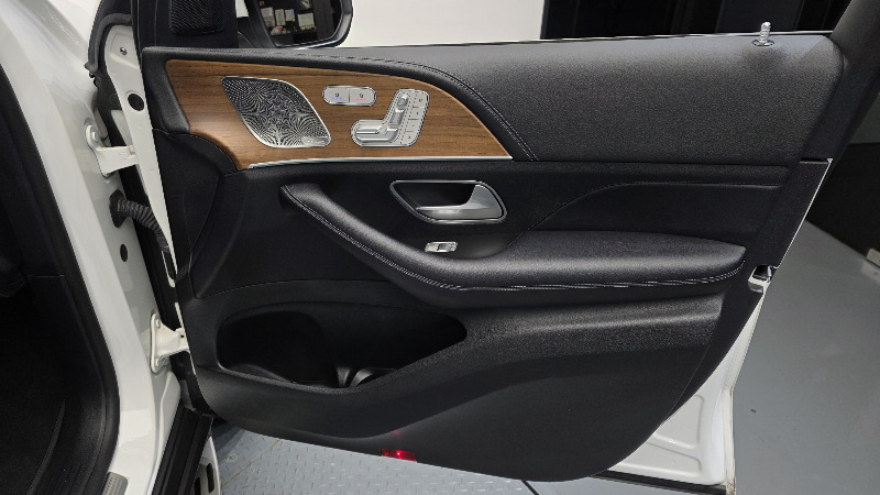 car Mercedes GLE id358459 photo #25