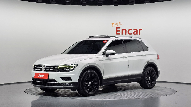 car Volkswagen Tiguan id358467 main photo