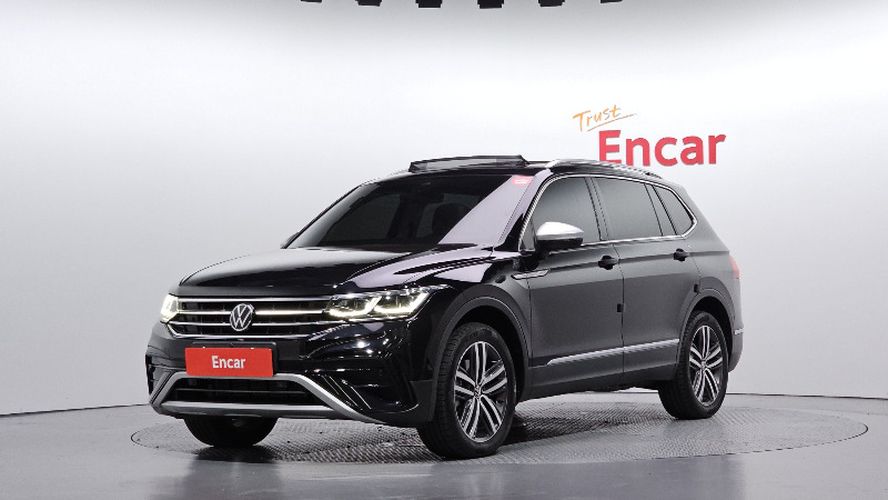 car Volkswagen Tiguan id358469 main photo