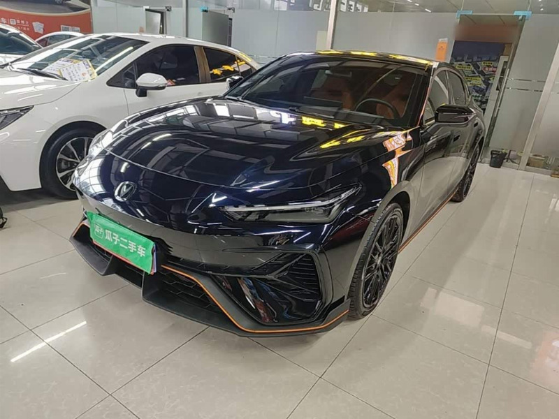 car Changan UNI-V id358650 main photo