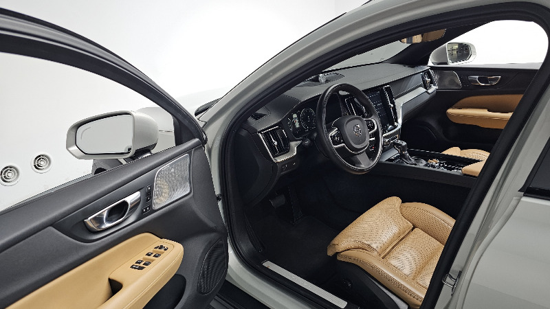 car Volvo V60 id358652 photo #10