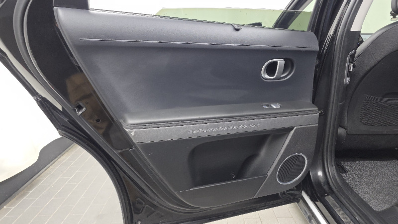 car Hyundai IONIQ 5 id358669 photo #25