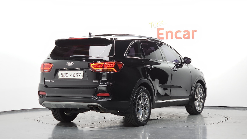 car KIA Sorento id358682 photo #2