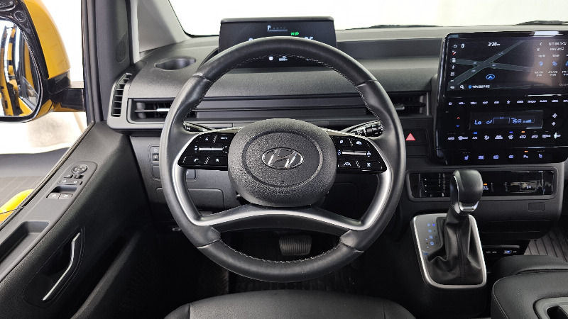 car Hyundai Staria id358770 photo #13