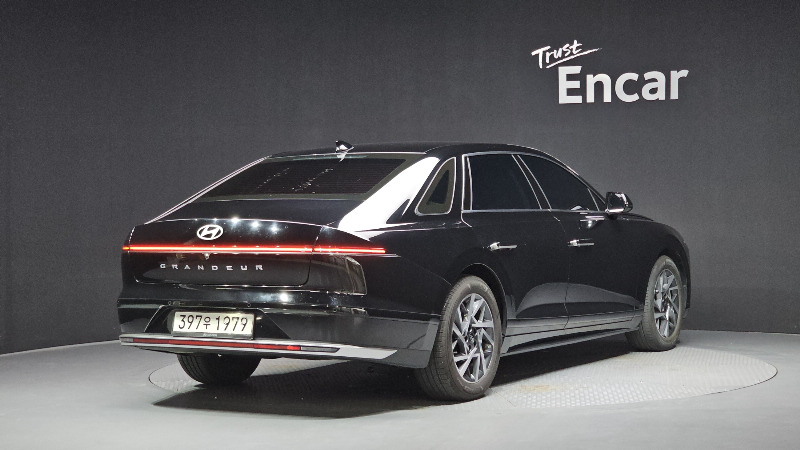 car Hyundai Grandeur id359030 photo #2