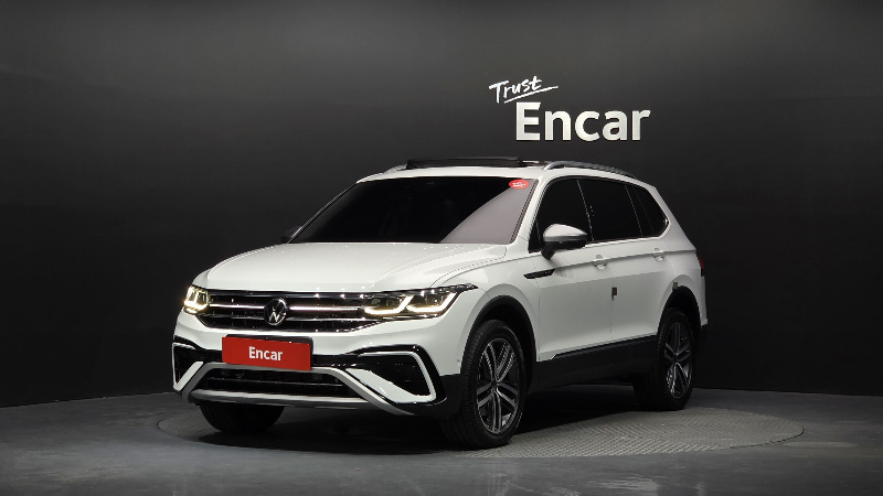 car Volkswagen Tiguan id359201 main photo