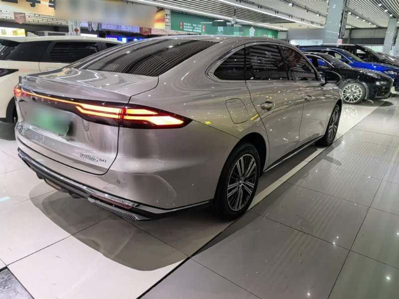 car Geely Galaxy Starshine 6 id359260 photo #7