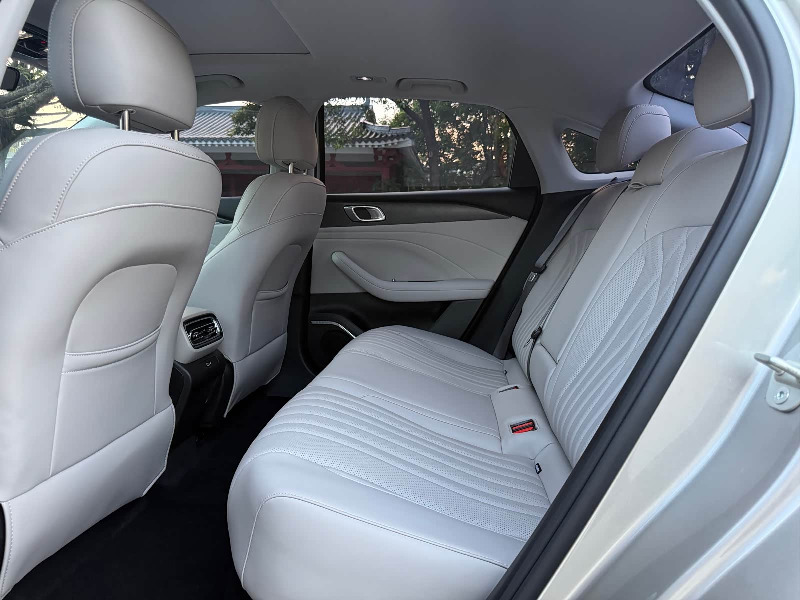 car Geely Galaxy Starshine 6 id359370 photo #8