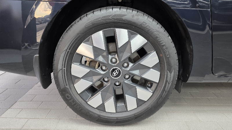 car Hyundai Staria id359399 photo #5