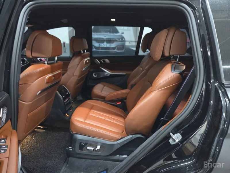 car BMW X7 id359452 photo #7